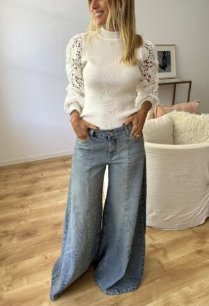 Alternative view of Sweater Maca