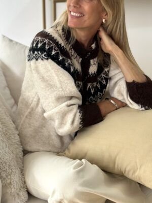 Alternative view of Cardigan Bariloche