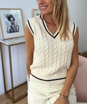 Alternative view of Chaleco Myan